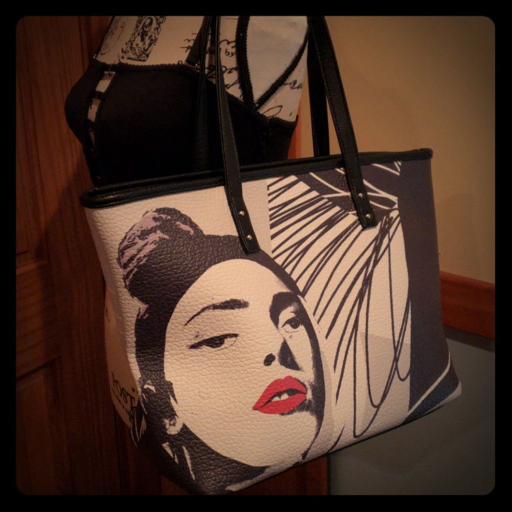 KENISE SHOULDER BAG